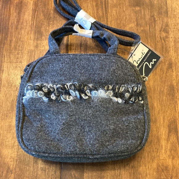 Handbags - 🔥Clerance🔥 NWT Marlo Grey Felt Handbag/Crossbody with Mohair Yarn details